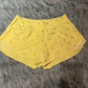 Lululemon Hotty Hot shorts size 14